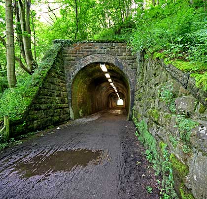 At the west end, the portal is flanked by wing walls on both sides.