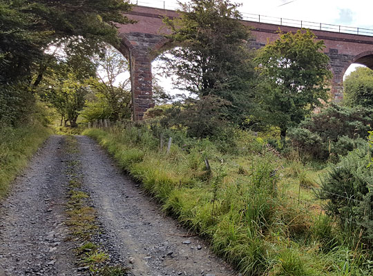 Ravenscroft Viaduct, which crosses a farm access track, incorporates nine 30-foot spans.