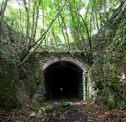 The south portal of Windsor Hill's original tunnel which was used by Down trains after the route was doubled in 1892.