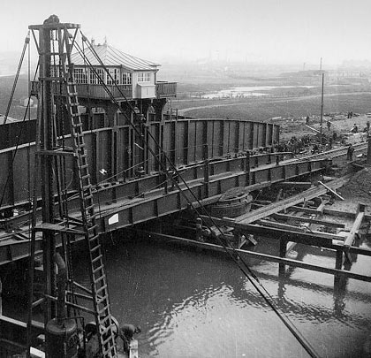 Although its tracks are yet to be laid, work on the new structure reaches its conclusion in 1907.