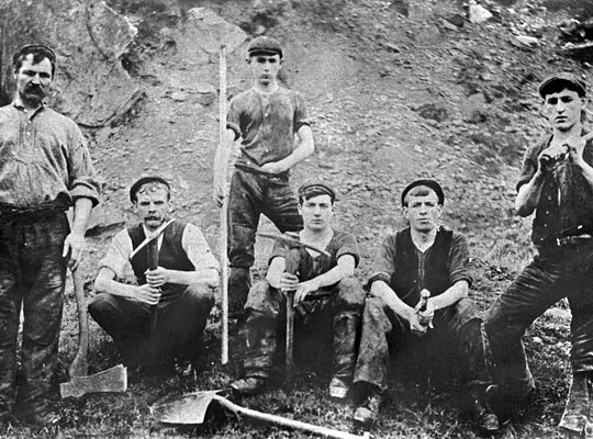 Six of the miners involved in driving Rhondda Tunnel.