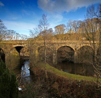 Engineered by J S Perring, the structure comprises three parts - two seven-arch viaducts and a linking revetment.