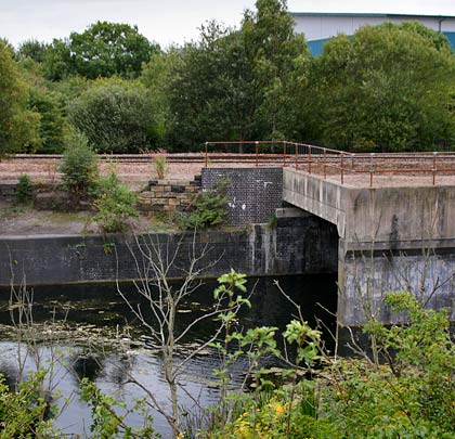 A relative-recent concrete bridge - formerly part of the South Yorkshire, Doncaster & Goole Railway - is also a flood victim.