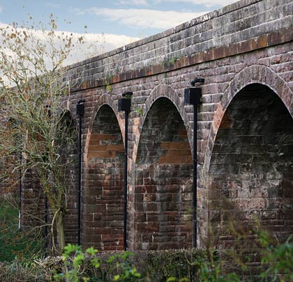 Whilst lacking in height, the segmental arches give the viaduct a neat and functional appearance.