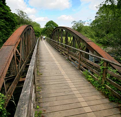 Like the other bridges between Keswick and Threlkeld, this 'standard' bowstring structure now accommodates a footpath.