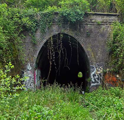 Grove Tunnel