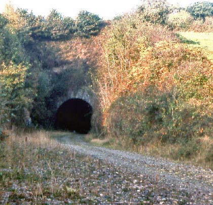 Captured some years ago, the trackbed curves towards the entrance.