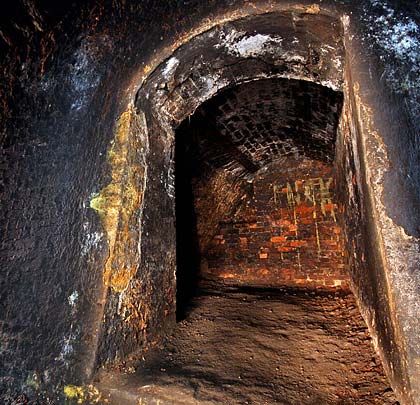 Around 300 yards from the south portal, a cabin provided teatime refuge for the tunnel's platelayers.