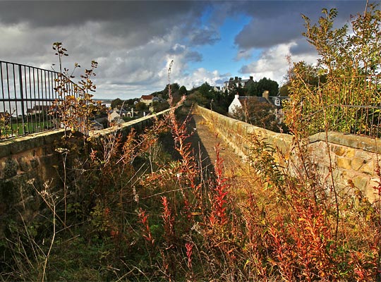 Now fenced off, the deck formerly accommodated a single track.