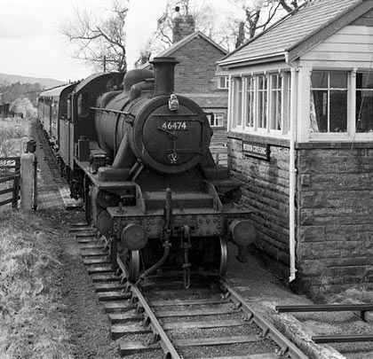 46474 heads south past the box towards Wooler on Easter Sunday 1963.
