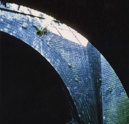 A single ventilation shaft, spanning the full width of the tunnel, was provided 85 yards from its southern end.