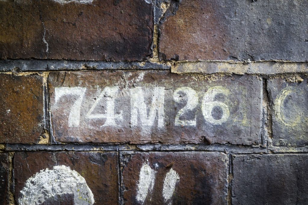 The structure number is painted on the sidewall.